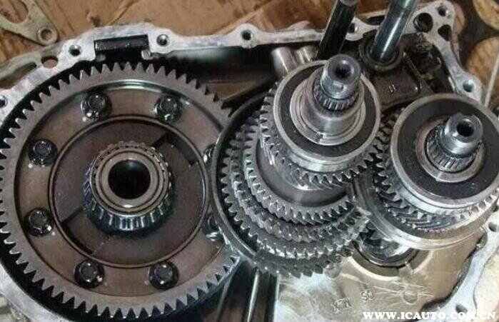 主机散热风扇坏了要多少钱修