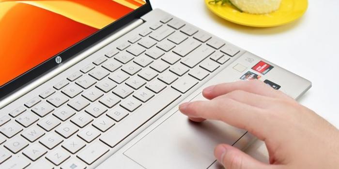 主机可以通电触摸嘛