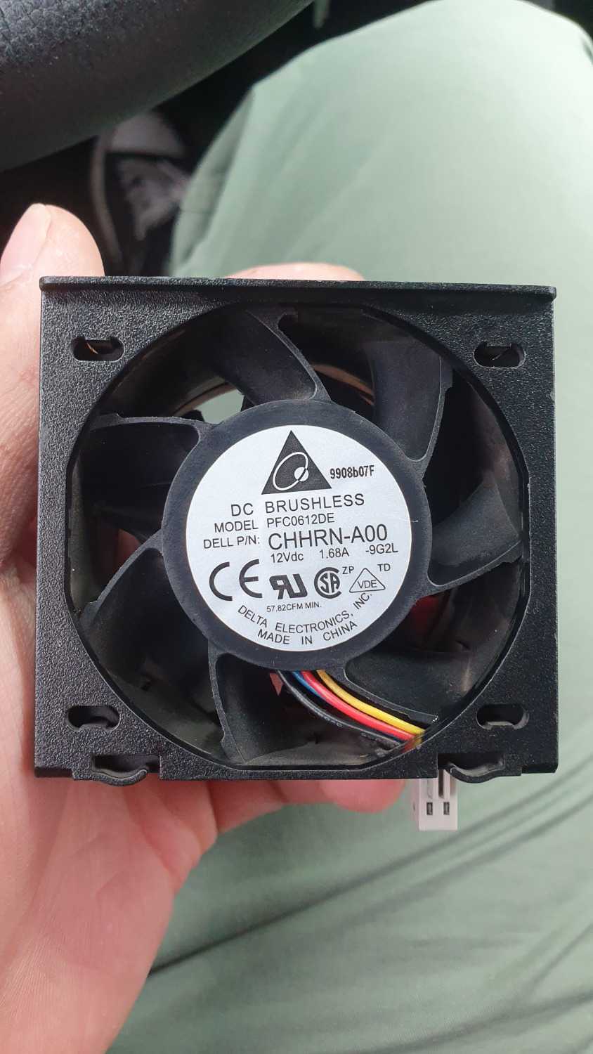 戴尔主机可以换水冷风扇吗