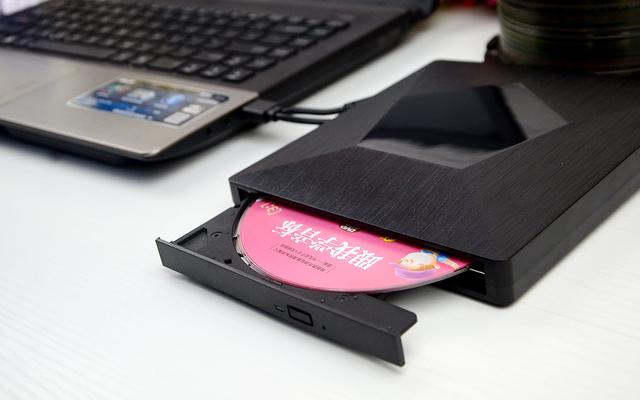 现在的主机没光驱