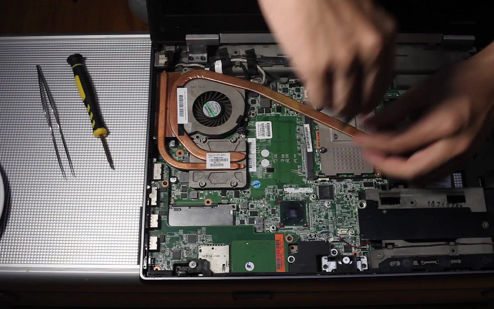 换显卡比较好还是换主机