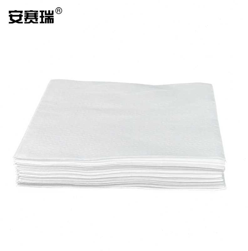 湿抹布擦主机电源