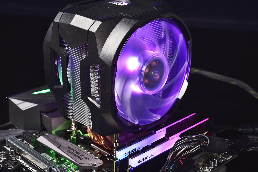 主机的散热风扇