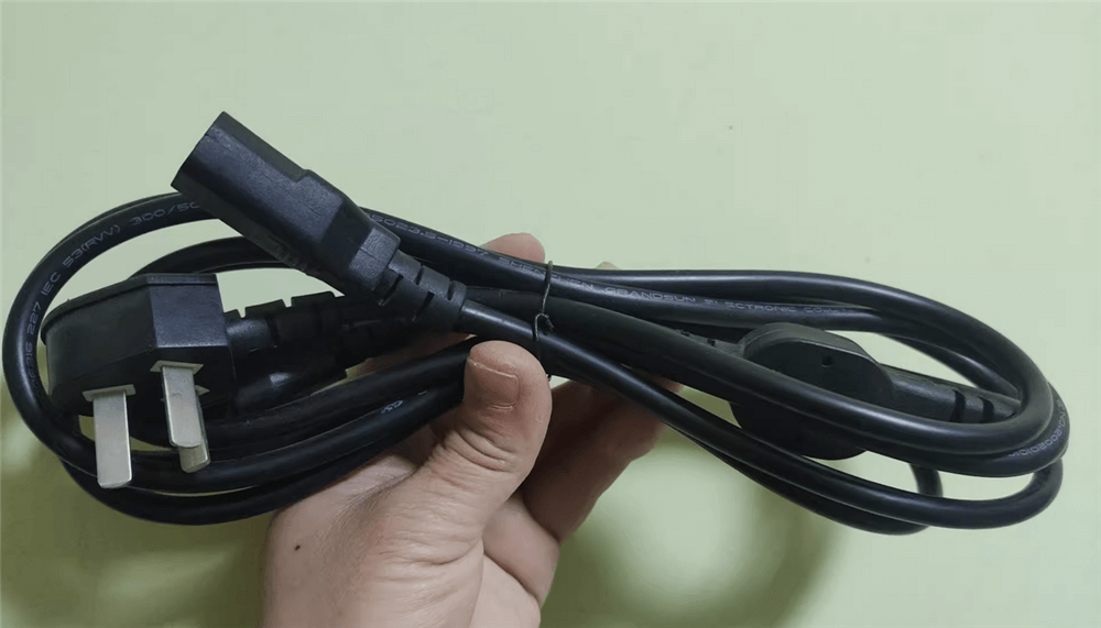 主机电源线不用地线可以吗