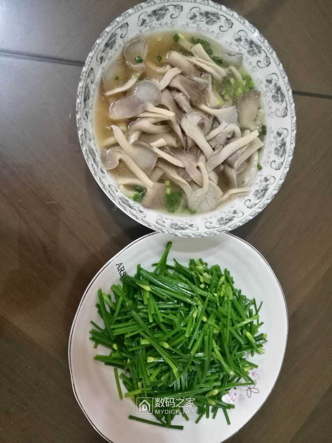 联想扬天电脑主机拆机