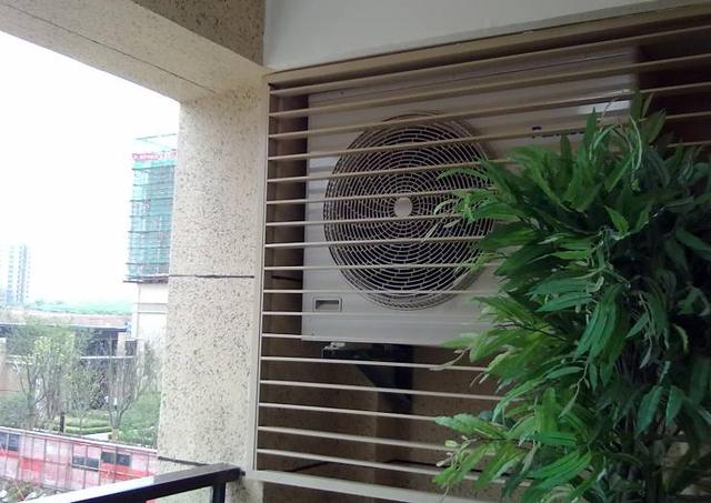 空调室外主机后有一窝鸽子怎么办