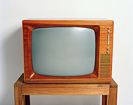 电视主机旧电视