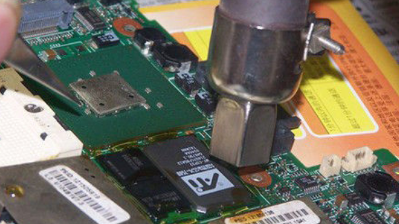 换显卡比较好还是换主机