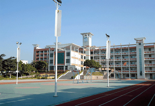 学校广播系统主机更换合同