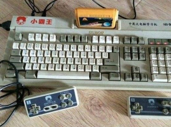 小霸王做一体主机