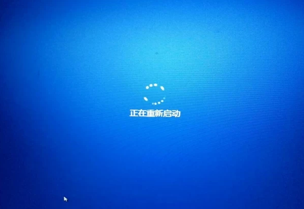 电脑主机只要拍一下就重启