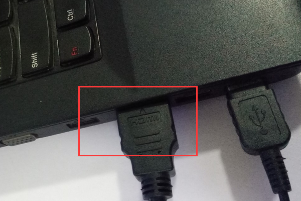 电脑主机投频电视