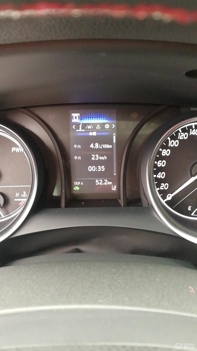 丰田威驰倒车雷达主机放哪里